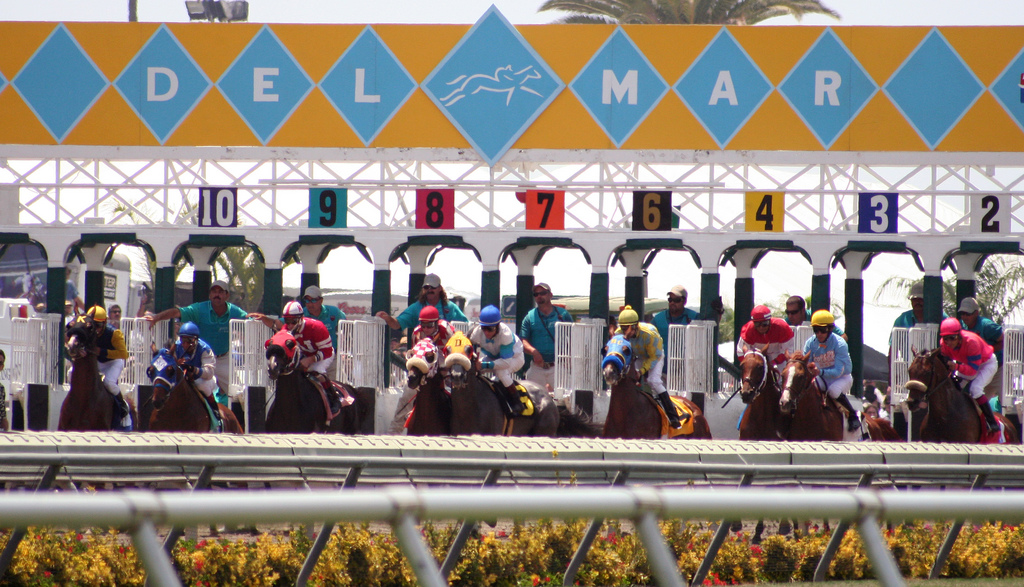 Del Mar Horse Racing Is As Cool As Ever